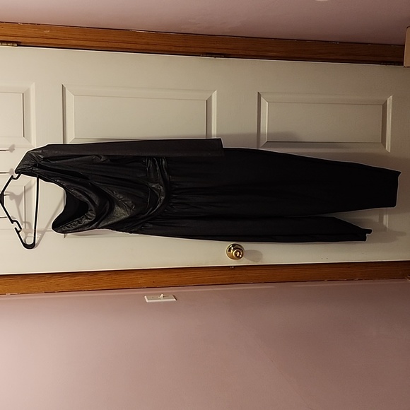 Jumpsuit - Picture 1 of 3